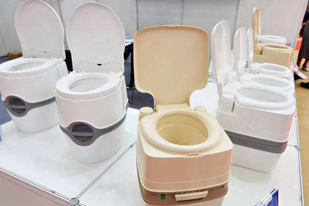 Best Deluxe Portable Toilet Rental  in Olivarez, TX